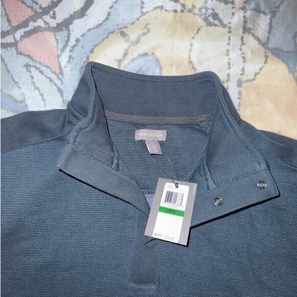 Van Heusen Men's Crew Neck - Stylish and Comfortable - Picture 2 of 4